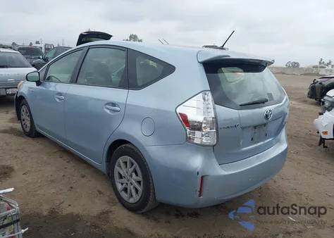 2013 Toyota Prius V Three z USA, uszkodzony, nr VIN JTDZN3EU7D3188767